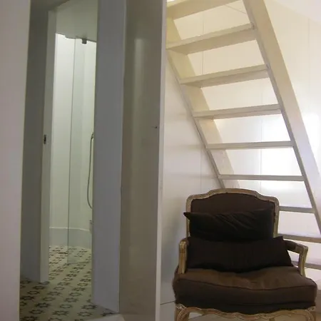 Modern Duplex Apartment