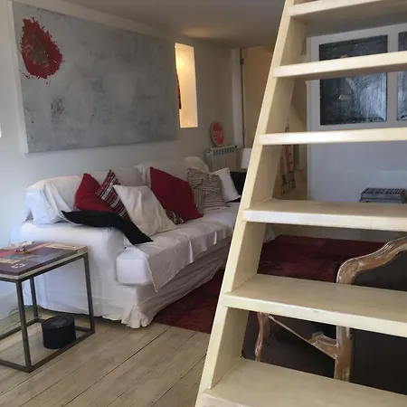 Modern Duplex Apartment