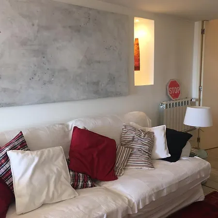 Modern Duplex *